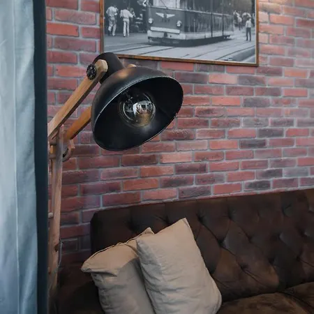 Cinematique - Designer 1bd On Solunska Daire *