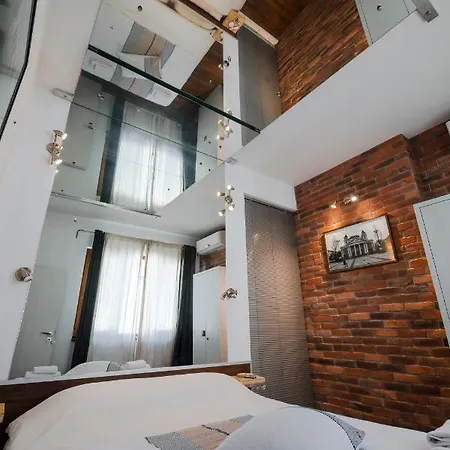 Apartment Cinematique - Designer 1bd On Solunska