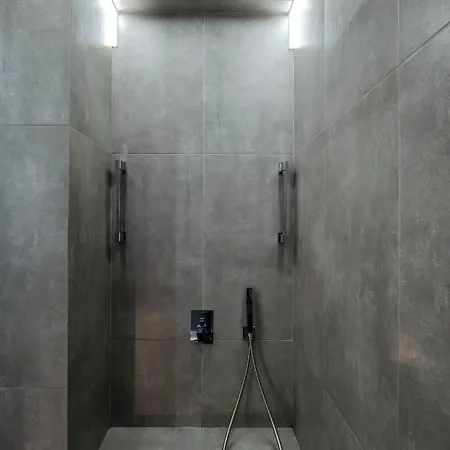 דירה Cinematique - Designer 1bd On Solunska *