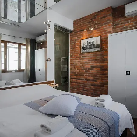 Designer 1bd Cinématique On Solunska By Flat Mаnager *